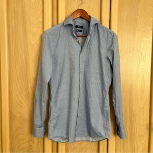 Men’s Boss slim fit blue button up long sleeve shirt. Size 38/15 fits XS/ S